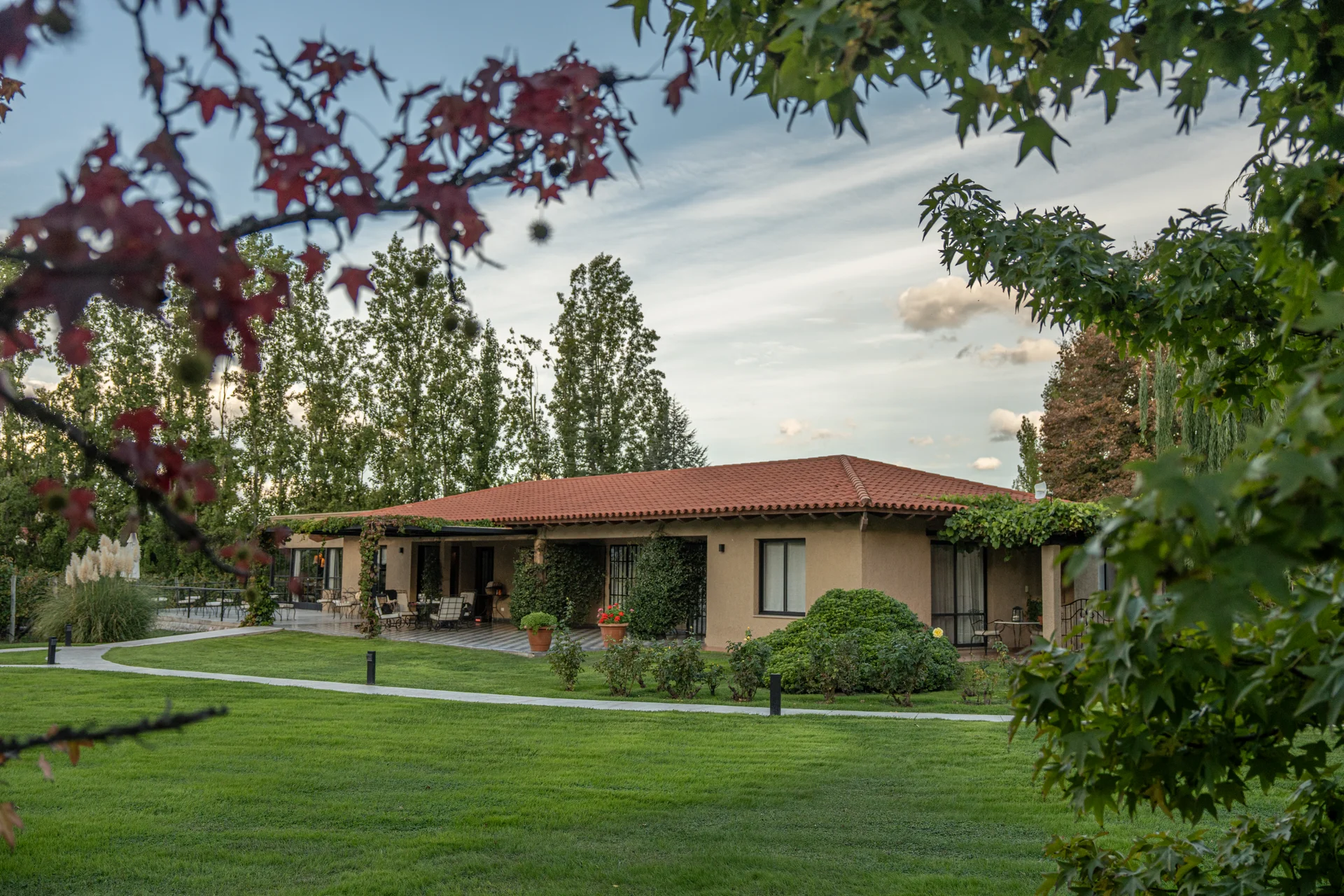 La finca de día