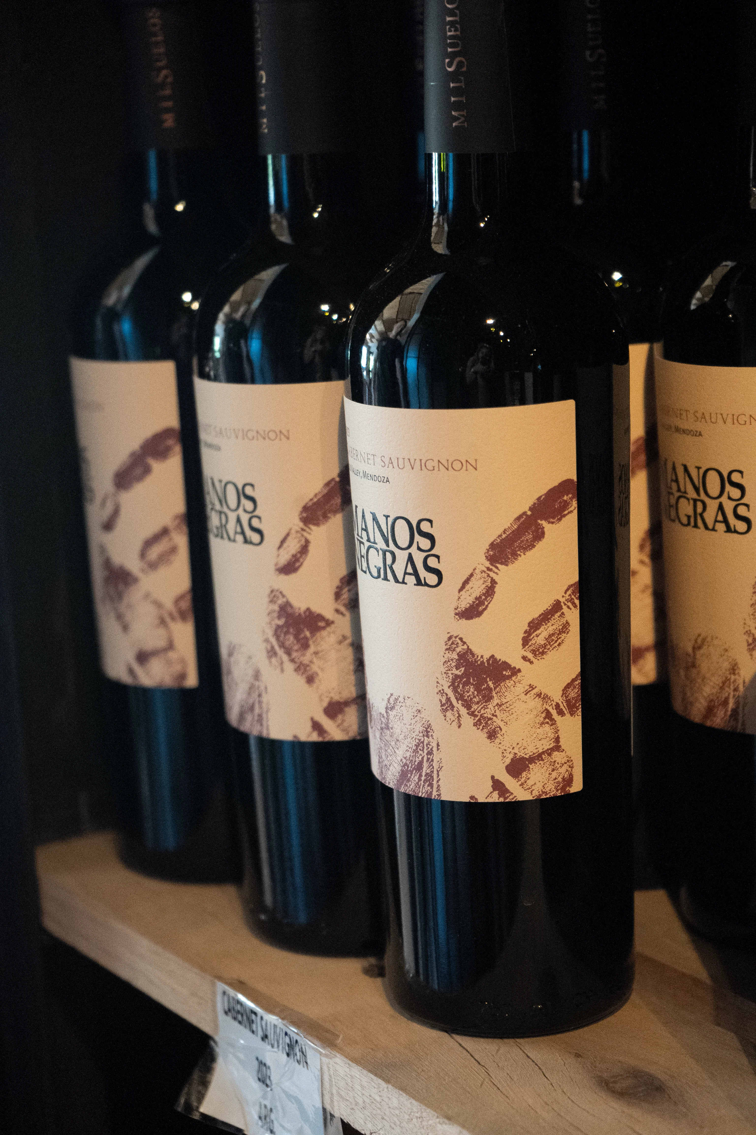Vino del Honesty Bar